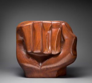 Elizabeth Catlett's Black Unity (photo by Edward C. Robison III, Crystal Bridges Museum/ARS, 1968)